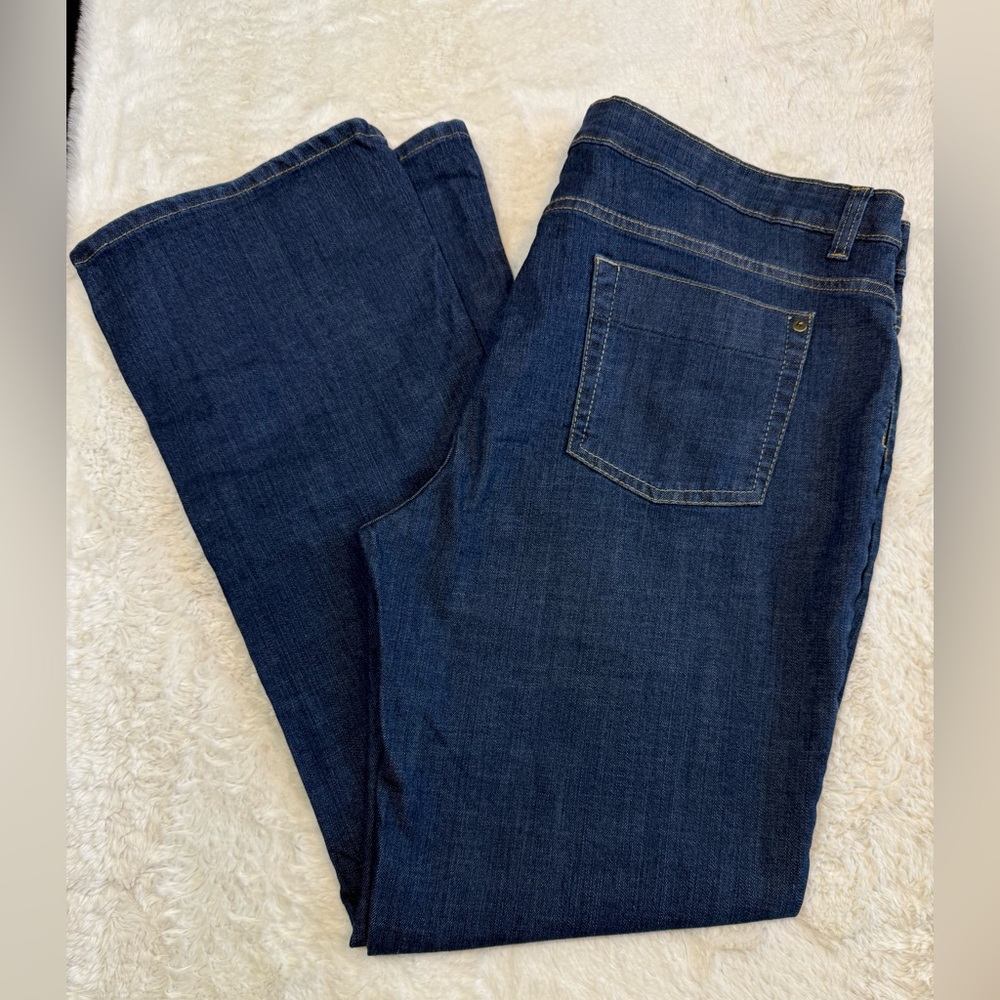 Bitten by Sarah Jessica Parker size 16 dark washed jeans